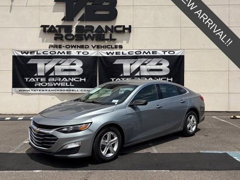 Used 2024 Chevrolet Malibu LS FWD image 1