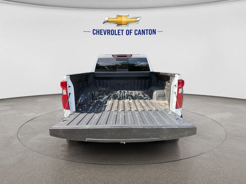 Used 2026 Chevrolet Silverado 1500 LT w/ Z71 Off-Road Package AWD/4WD image 17