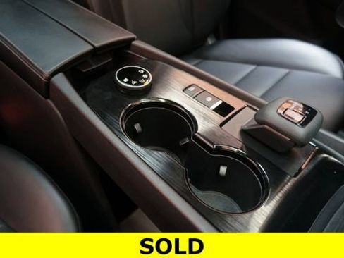Certified 2023 Nissan Rogue SV w/ SV Premium B Package AWD/4WD image 51