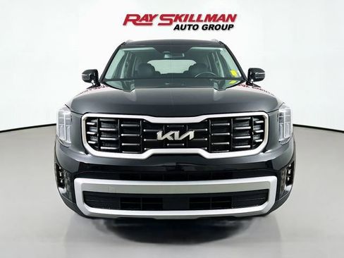 Used 2024 Kia Telluride S w/ S Sunroof Package image 2