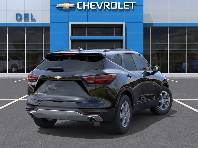 New 2026 Chevrolet Blazer LT w/ LPO, Floor Liner Package AWD/4WD image 4