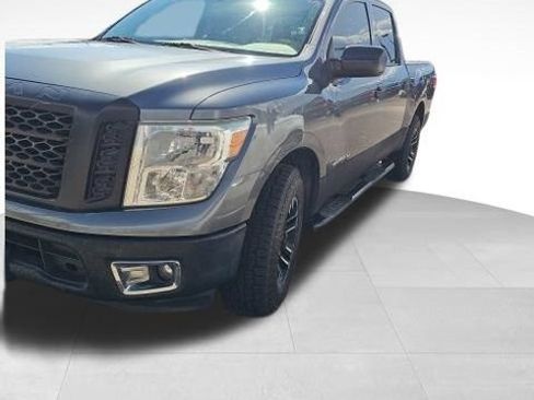 Used 2017 Nissan Titan S AWD/4WD image 1