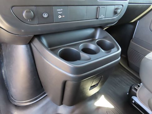 New 2026 Chevrolet Express 2500 w/ Driver Convenience Package RWD image 6
