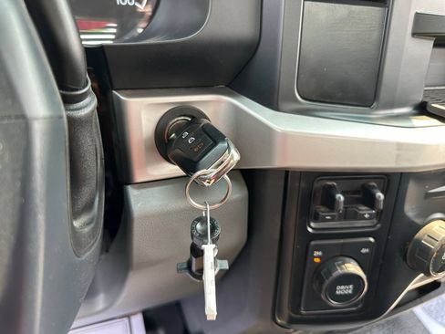 Used 2023 Ford F250 XL w/ STX Appearance Package AWD/4WD image 31