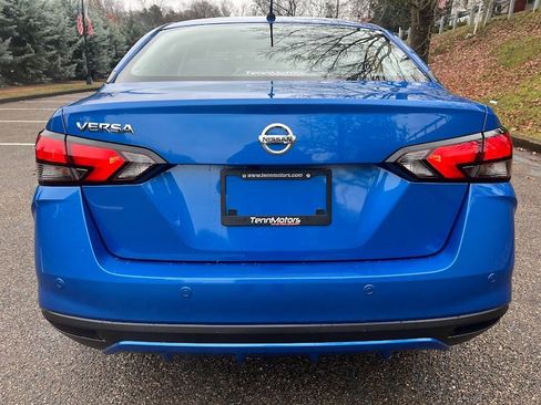 Used 2020 Nissan Versa S image 40