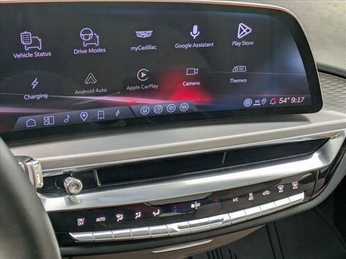 Used 2026 Cadillac Lyriq V image 11