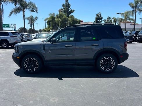 Used 2025 Ford Bronco Sport Outer Banks image 9