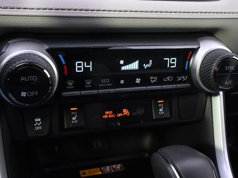 Used 2023 Toyota RAV4 XLE Premium AWD/4WD image 30