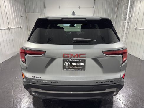 Used 2026 GMC Terrain Elevation AWD/4WD image 25