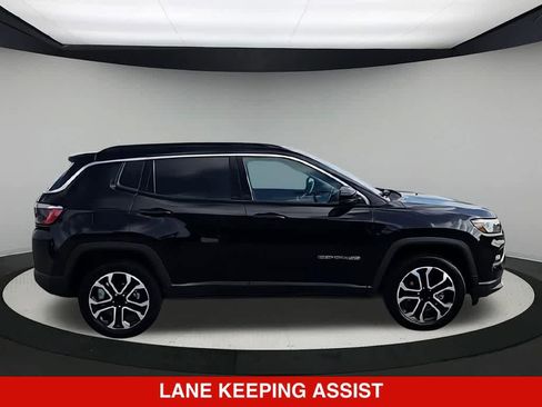 Used 2022 Jeep Compass Limited AWD/4WD image 9
