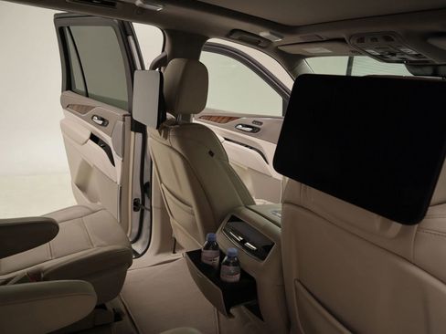 Used 2021 Cadillac Escalade Sport Platinum image 76