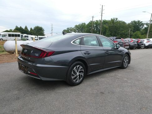Used 2021 Hyundai Sonata Blue FWD image 5