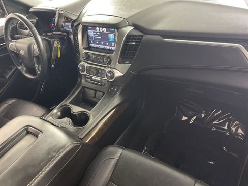 Used 2015 Chevrolet Tahoe LT image 24