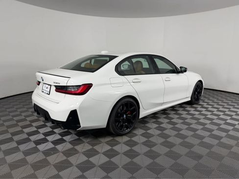 New 2026 BMW 330i xDrive Sedan w/ M Sport Package image 3