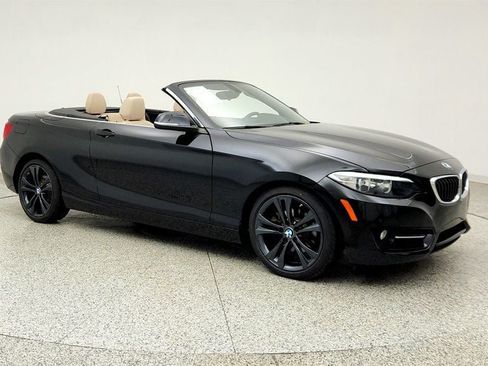 Used 2017 BMW 230i xDrive Convertible AWD/4WD image 3