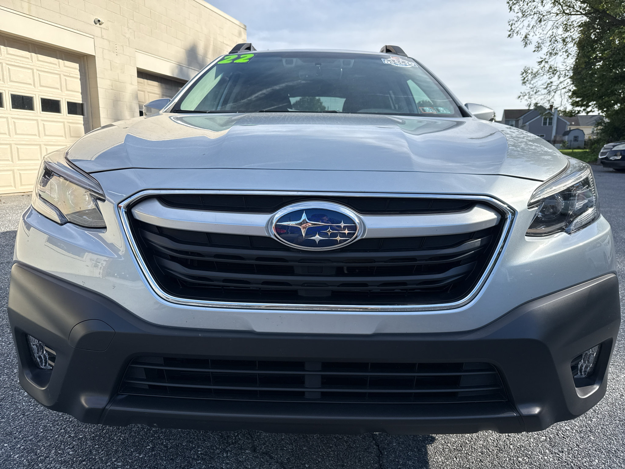 Used 2022 Subaru Outback Premium AWD/4WD image 8