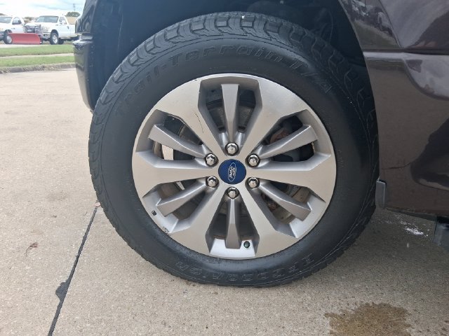 Used 2018 Ford F150 XL w/ Equipment Group 101A Mid AWD/4WD image 14