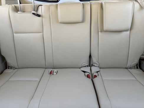 Used 2019 Toyota Highlander Limited image 44