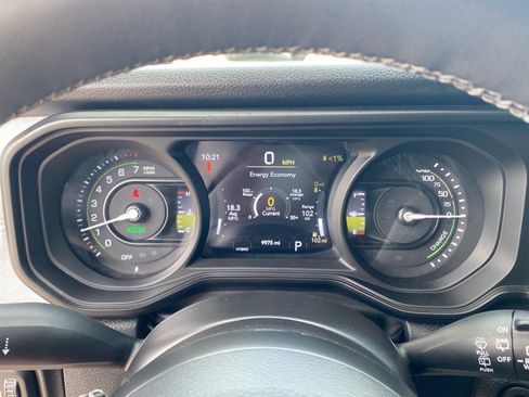 Used 2025 Jeep Wrangler Unlimited Sport S 4xe AWD/4WD image 19
