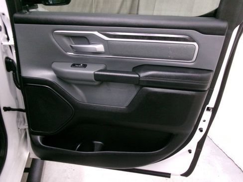 Used 2020 RAM 1500 Big Horn AWD/4WD image 35