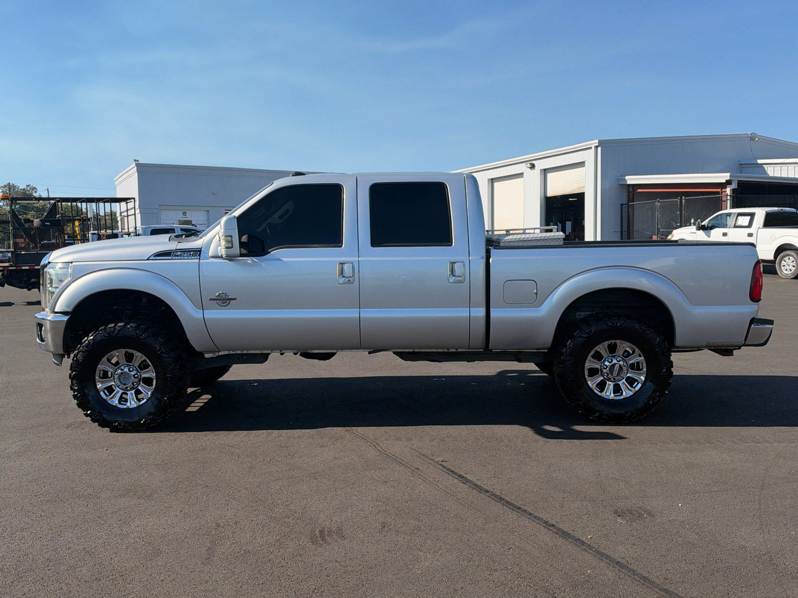 Used 2012 Ford F250 XLT w/ Skid Plate Pkg AWD/4WD image 8