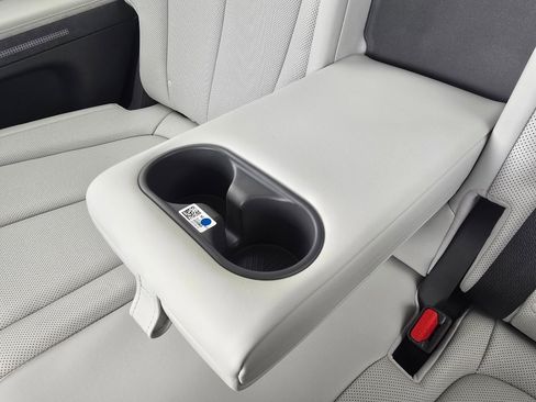 Used 2023 Hyundai Ioniq 5 SEL image 30