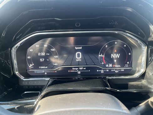 Used 2025 GMC Sierra 1500 Elevation w/ X31 Off-Road Package image 18