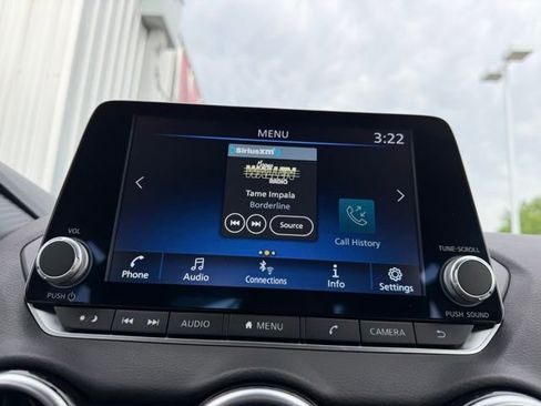 Certified 2025 Nissan Sentra SR image 19