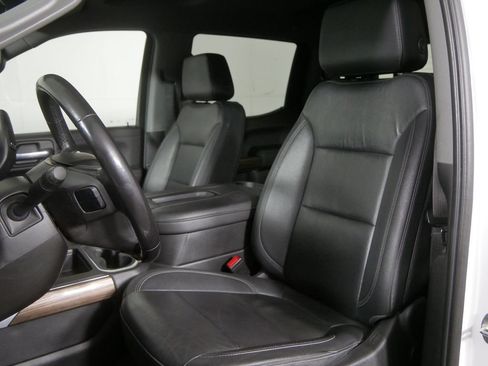 Used 2021 Chevrolet Silverado 1500 LT Trail Boss w/ Convenience Package II AWD/4WD image 12