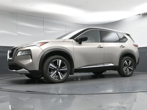 Certified 2023 Nissan Rogue Platinum w/ Platinum Premium Package image 26