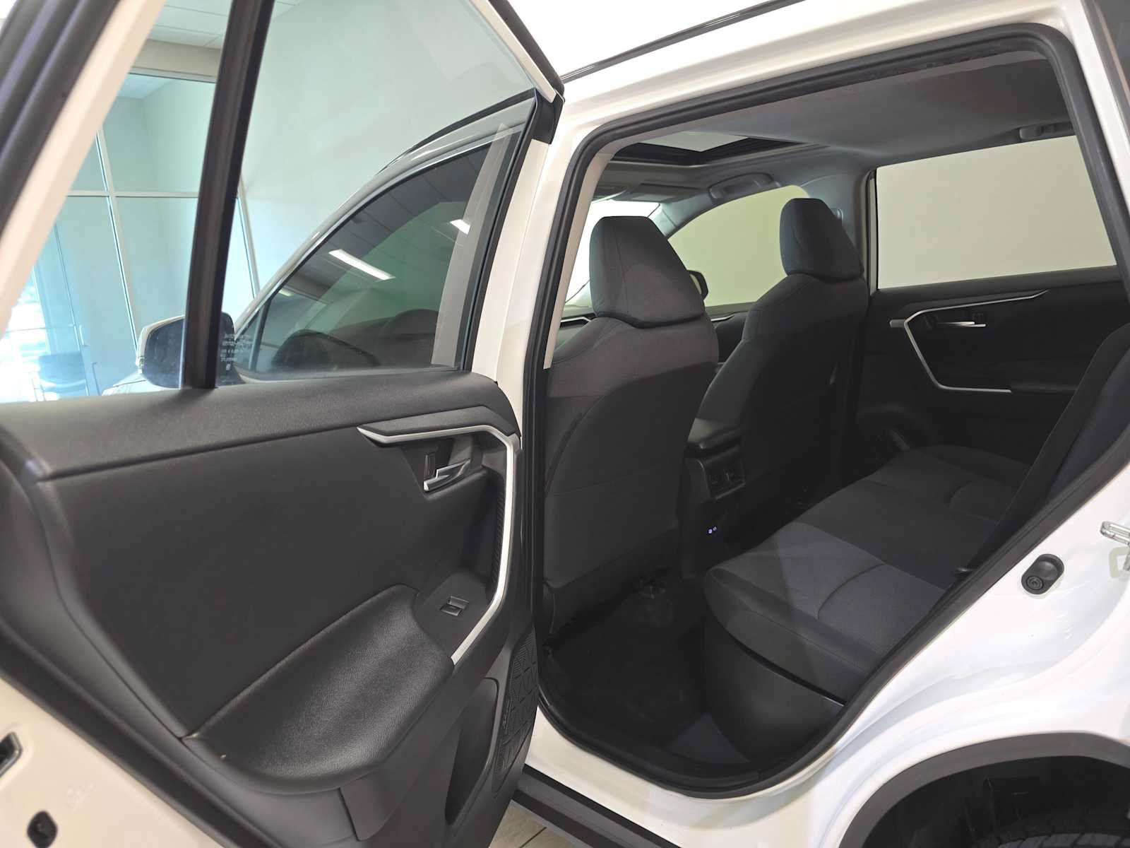 Used 2023 Toyota RAV4 XLE w/ Convenience Package AWD/4WD image 25