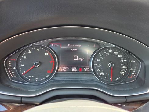 Used 2020 Audi Q5 2.0T Premium w/ Convenience Package AWD/4WD image 17