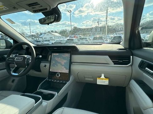 New 2026 GMC Terrain Denali image 21