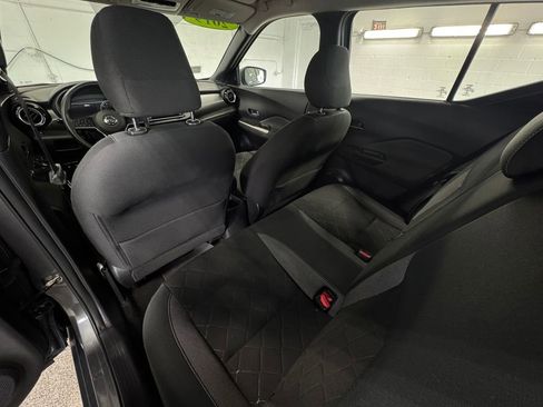Used 2019 Nissan Kicks SV w/ Exterior Package FWD image 20