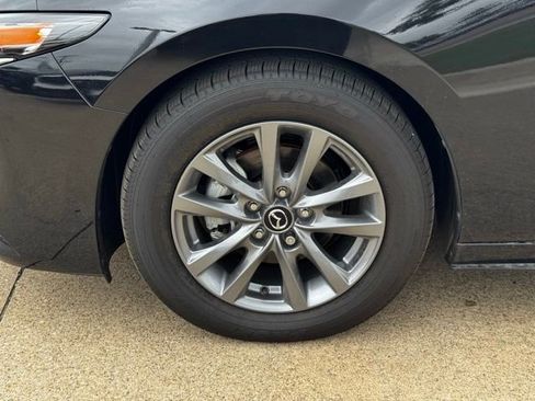 Used 2025 MAZDA MAZDA3 s FWD image 8