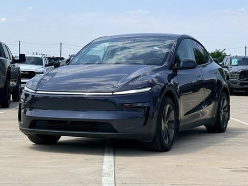 Used 2026 Tesla Model Y Long Range AWD/4WD image 5