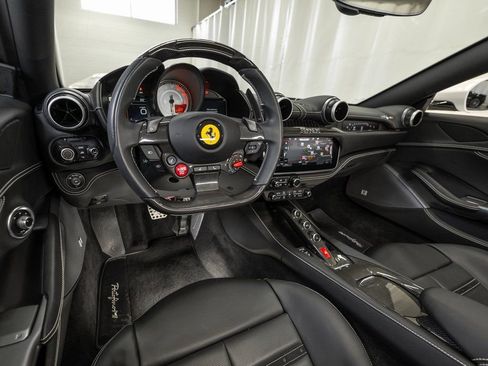 Certified 2023 Ferrari Portofino M image 23