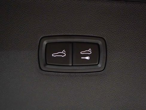 New 2026 Porsche Cayenne Coupe image 14