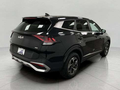 Used 2025 Kia Sportage LX AWD/4WD image 4
