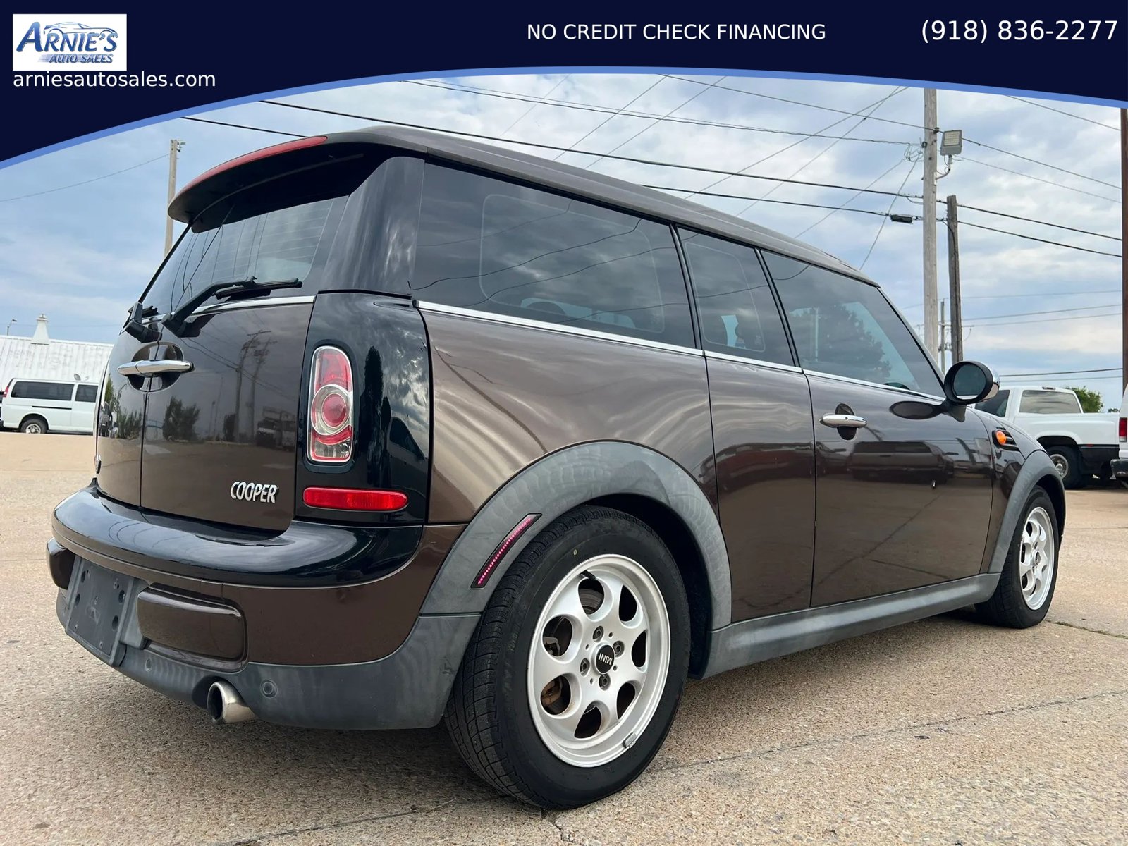 Used 2012 MINI Cooper Clubman FWD image 4