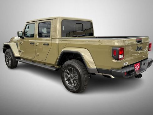 New 2026 Jeep Gladiator Sport AWD/4WD image 4