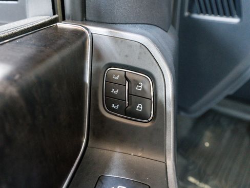 Used 2023 Ford F250 Lariat w/ Lariat Ultimate Package image 15