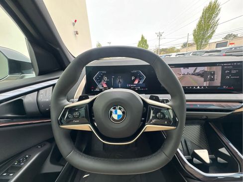 Certified 2025 BMW X3 xDrive30 w/ Premium Package AWD/4WD image 15