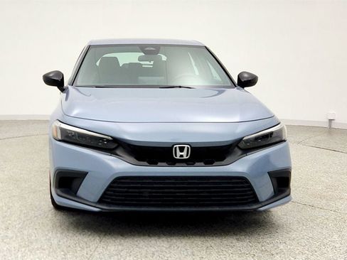 Used 2023 Honda Civic Sport image 2