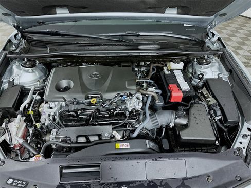 Certified 2023 Toyota Camry XLE image 32