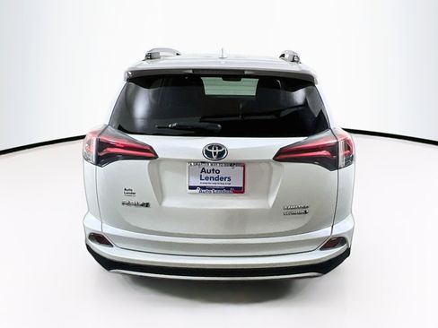 Used 2016 Toyota RAV4 Limited image 6