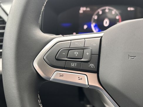 New 2026 Volkswagen Taos S image 19