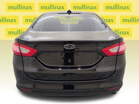 Used 2014 Ford Fusion S FWD image 26