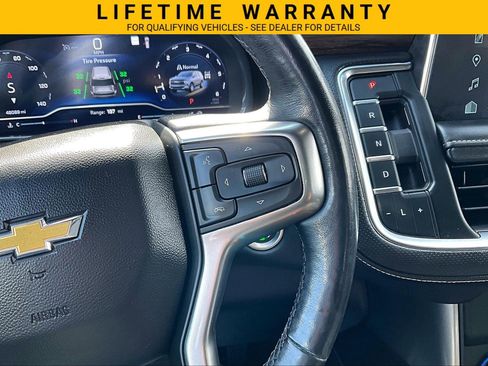 Used 2022 Chevrolet Tahoe Premier AWD/4WD image 25
