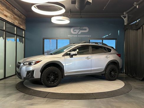 Used 2020 Subaru Crosstrek 2.0i Limited w/ Moonroof Package w/Navigation AWD/4WD image 7